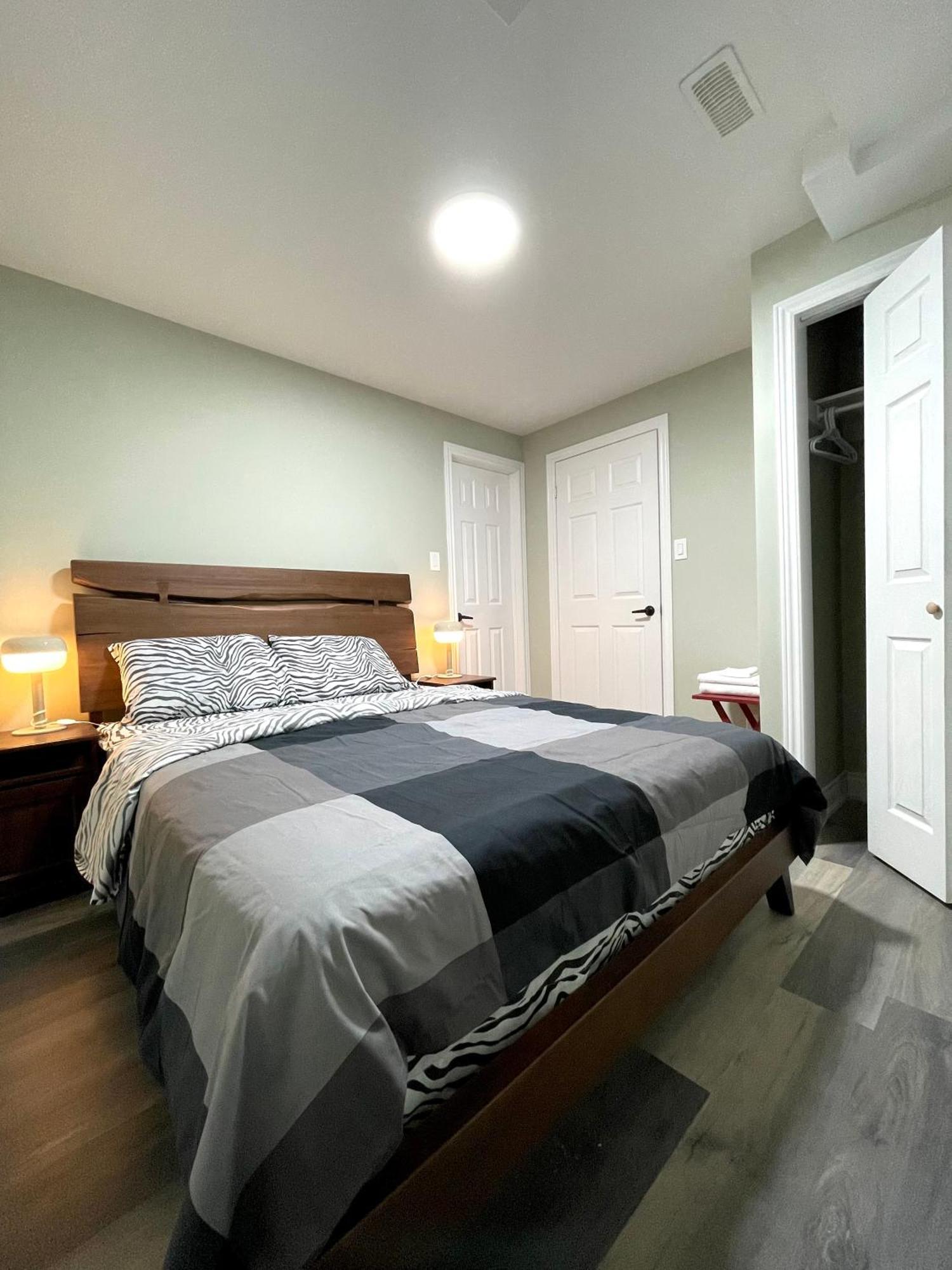 Niagara Falls Bnb 15 Mins Away From Falls Thorold ภายนอก รูปภาพ