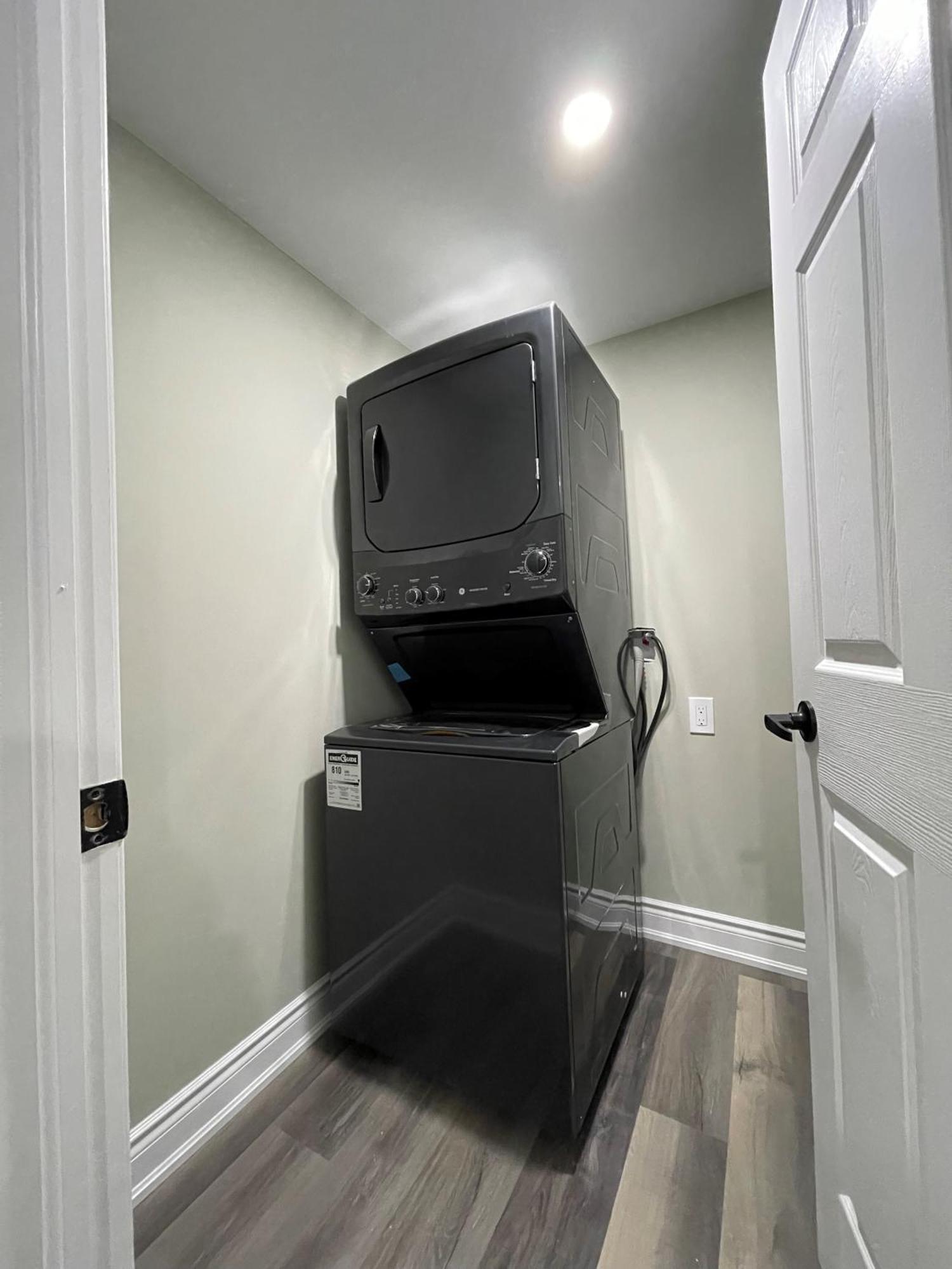 Niagara Falls Bnb 15 Mins Away From Falls Thorold ภายนอก รูปภาพ